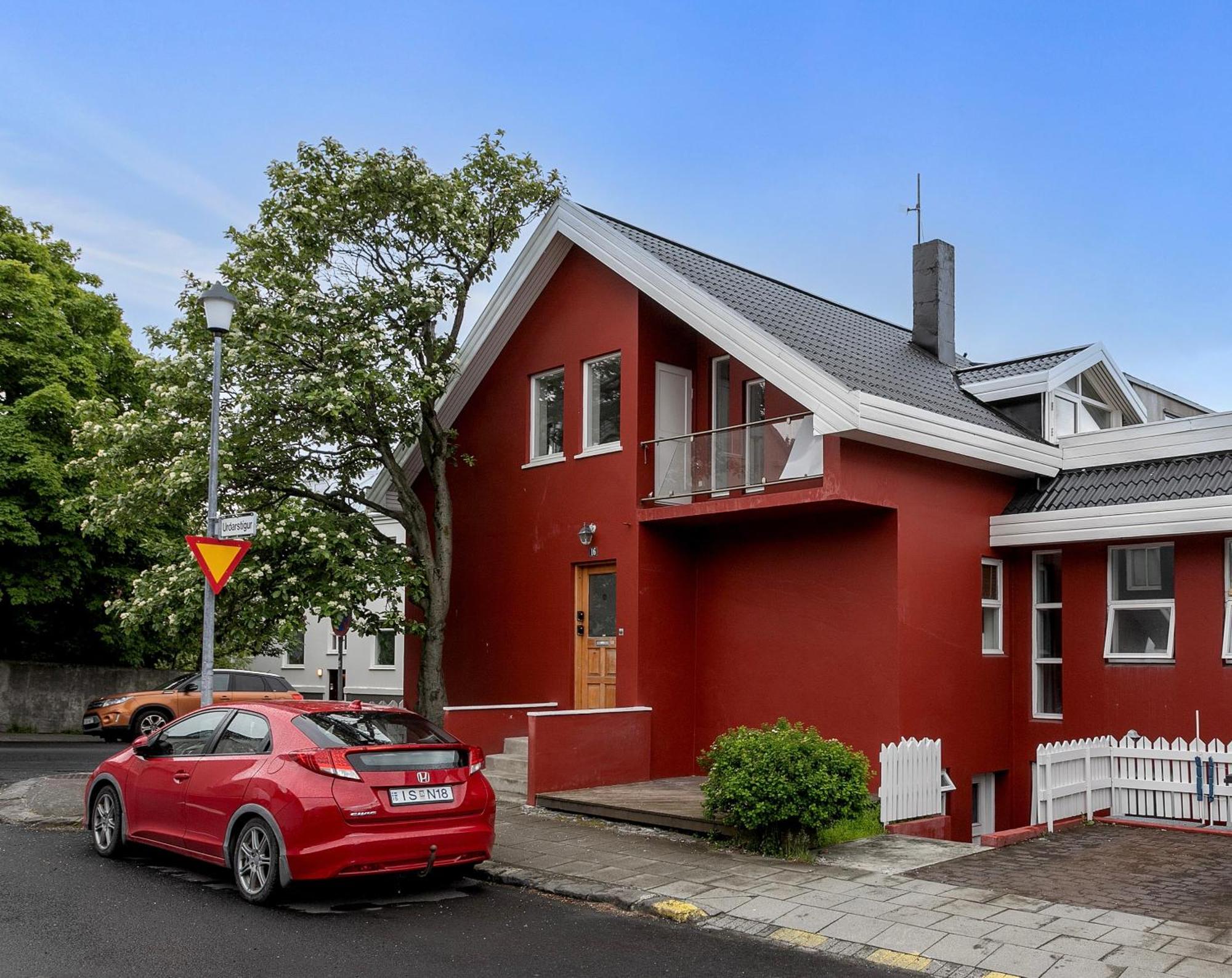 U16 By Stay In Iceland Reikiavik Exterior foto
